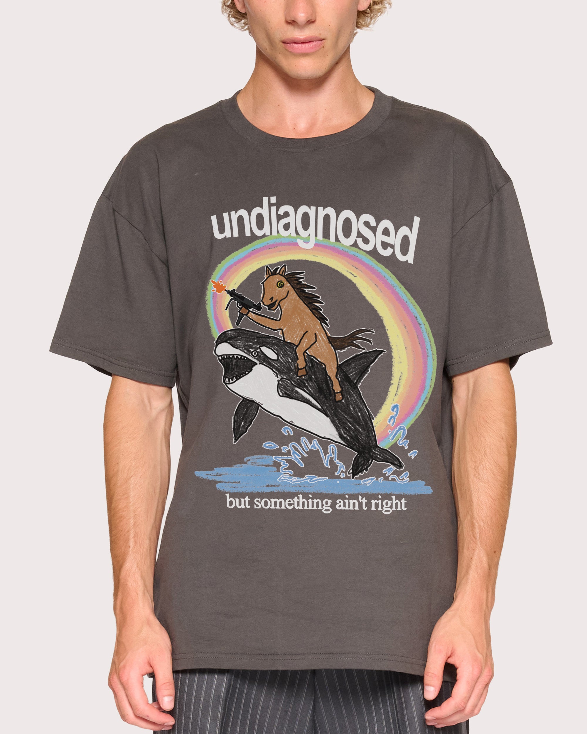 Undiagnosed Fun Meme Street Tr - Streetwear Brand Tees recension och pris